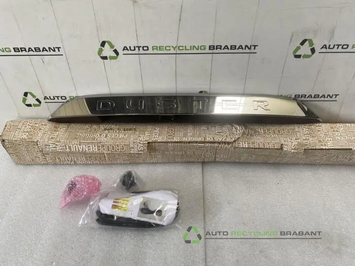 Sierstrip Dacia Duster