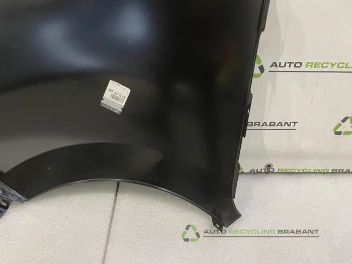 Scherm rechts-voor - f404a88f-3877-41bc-86aa-731de91341ac.jpg