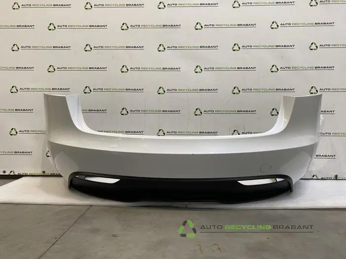 Stoßstange hinten Tesla Model 3