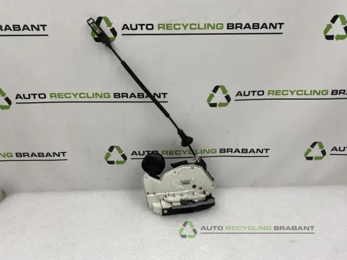 Deurslot Mechaniek 4Deurs rechts-achter Volkswagen Golf