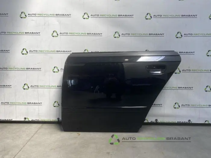 Portier 4Deurs links-achter Audi A4