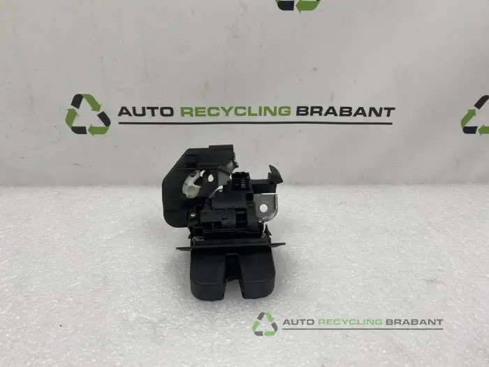 Slot Cilinder achter Audi A1