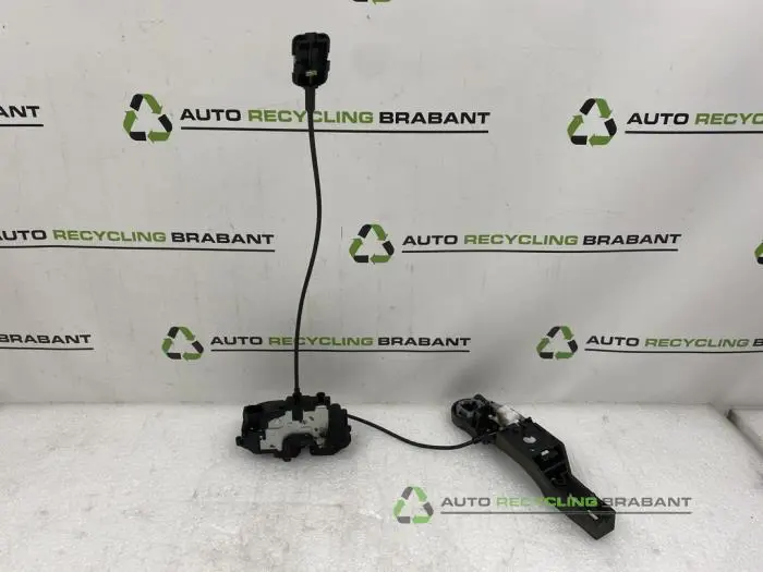 Front door lock mechanism 4-door, right Renault Clio