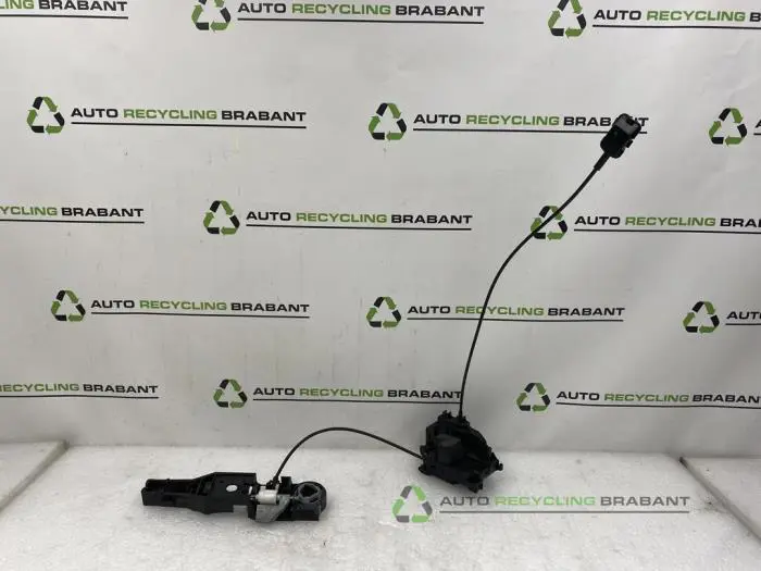 Deurslot Mechaniek 4Deurs rechts-achter Renault Clio