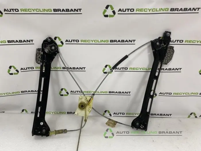 Window mechanism 4-door, front right Volkswagen Beetle