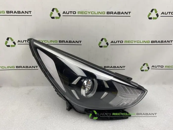 Koplamp rechts Kia Niro