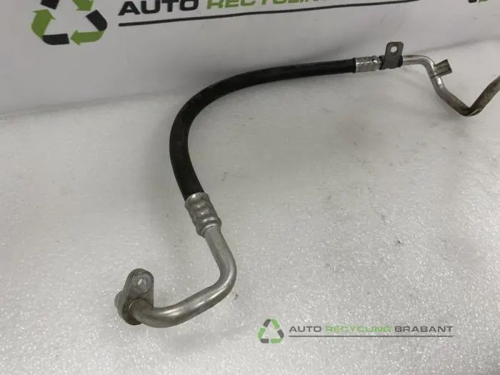 Air conditioning line - 4956c0ec-b58b-472f-bb27-3851619a145d.jpg