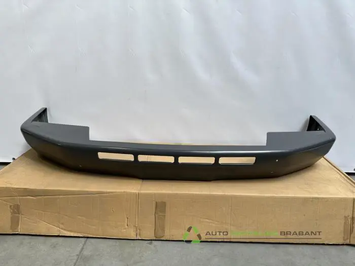 Stoßstange vorne Renault Trafic