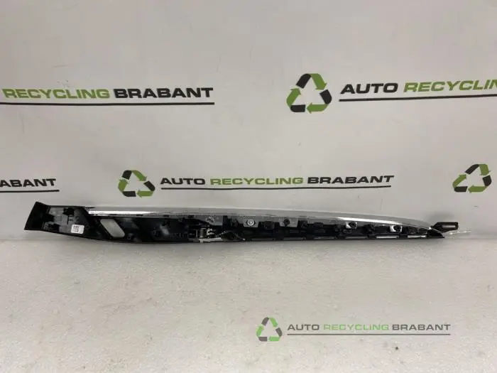 Sierstrip - 0788b70e-7684-44d0-9fd9-f219e0a33ff3.jpg