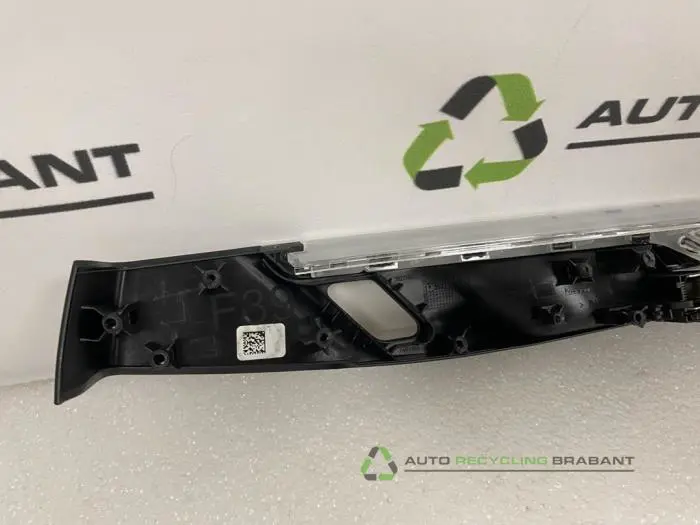 Sierstrip - 101a8e4e-9597-4f8a-9a86-2c29d7a5e299.jpg