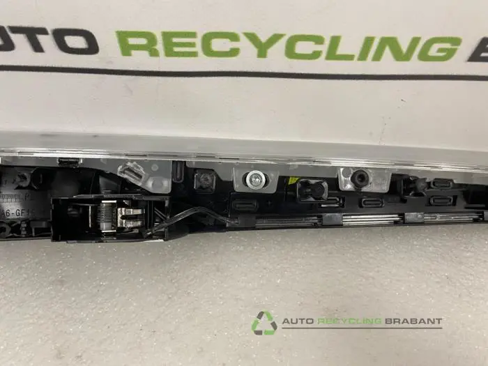 Sierstrip - 53df469b-aebb-4b64-a7a7-5ecc41785d2f.jpg