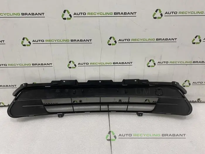 Grill - d738fd20-9559-4fec-a3ec-e363c99a197b.jpg