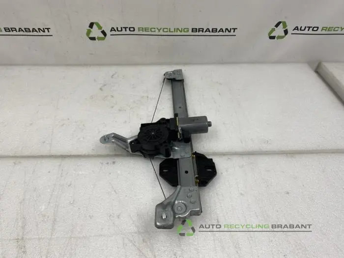 Ruitmechaniek 4Deurs rechts-achter Dacia Logan