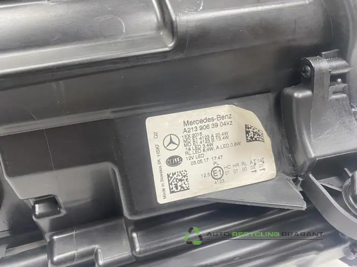 Scheinwerfer links - e0695035-5301-408d-95c7-9dba7482d29d.jpg