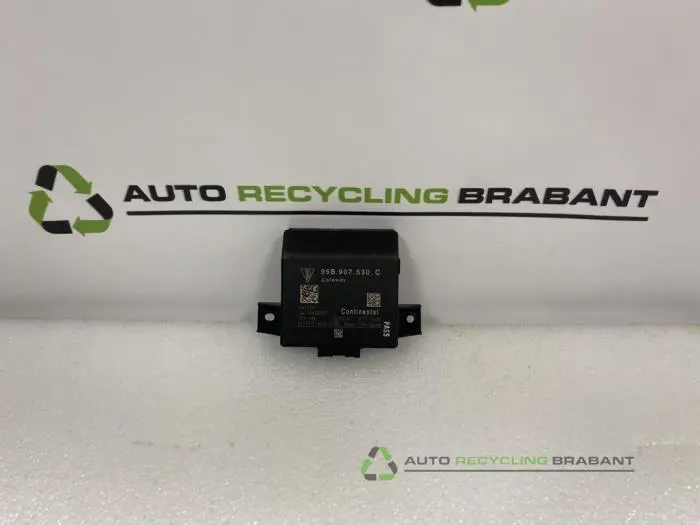 Computer Body Control Porsche Macan