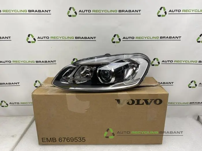 Koplamp links Volvo XC60