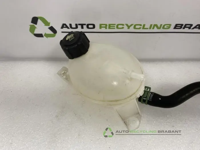 Expansievat - 29c90851-4a55-4a77-bc0e-9334ddf20619.jpg