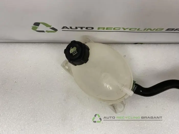 Expansievat - 67abcb7d-a6c3-40d8-87fa-c8a396e0d771.jpg