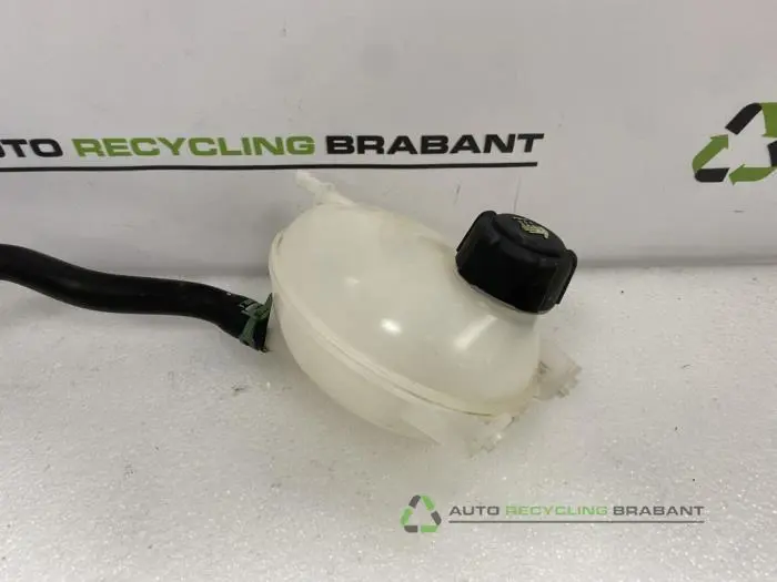 Expansievat - b8dbe8f6-3800-4825-a606-c7aac5490fad.jpg