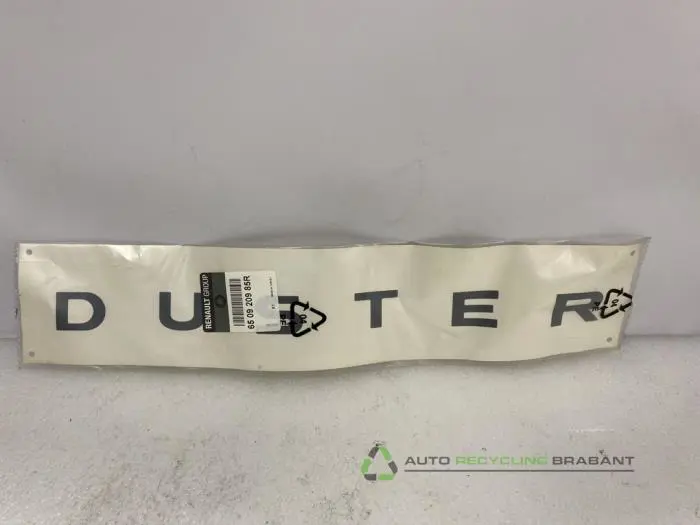 Emblem Dacia Duster