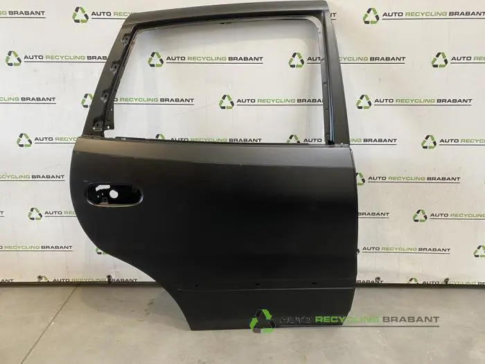 Portier 4Deurs rechts-achter Nissan Almera
