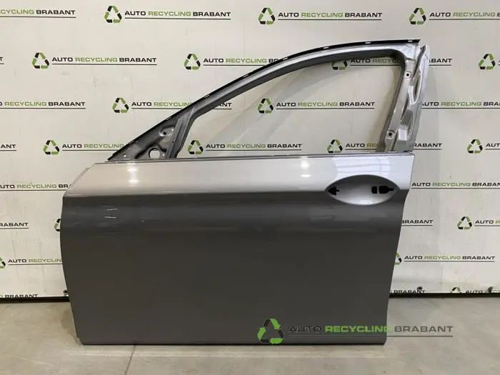 Portier 4Deurs links-voor BMW 5-Serie