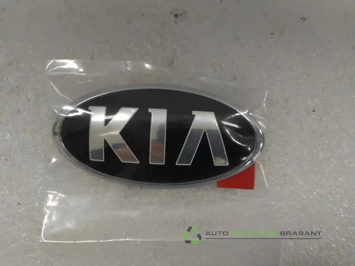 Emblem Kia Optima