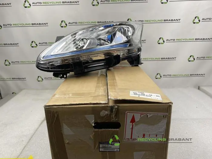 Koplamp links Nissan NV200