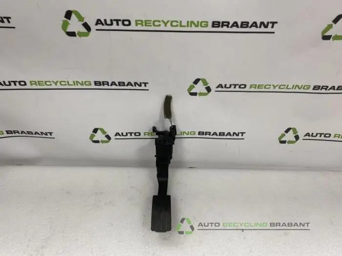 Gaspedaal Dacia Sandero