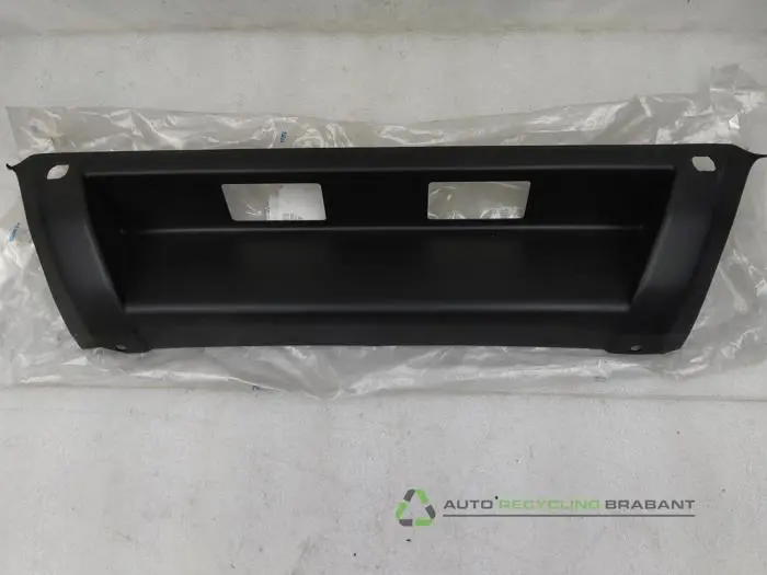 Bed cover Nissan Navara