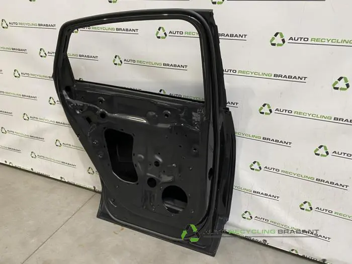 Portier 4Deurs links-achter - 51e57c1f-de7c-4459-851c-908677a8a4ab.jpg