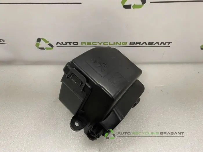 Zekeringkast Dacia Sandero