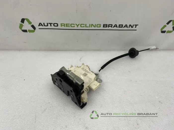 Deurslot Mechaniek 4Deurs rechts-achter Audi A4