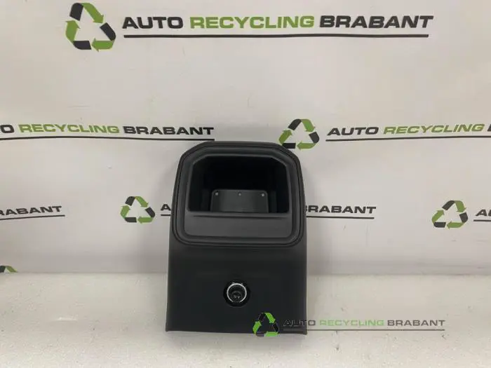 Dashboardkastje Porsche Macan