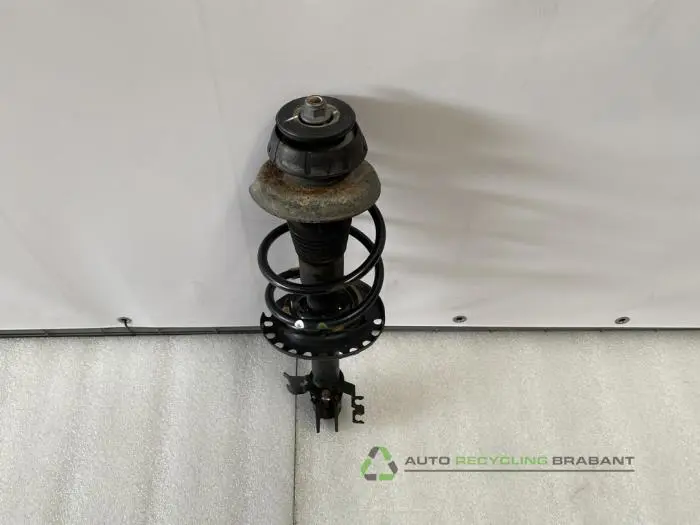 Stoßdämpfer Gummi links vorne - 85837729-52b8-4703-8b65-fffd3cddb0d2.jpg