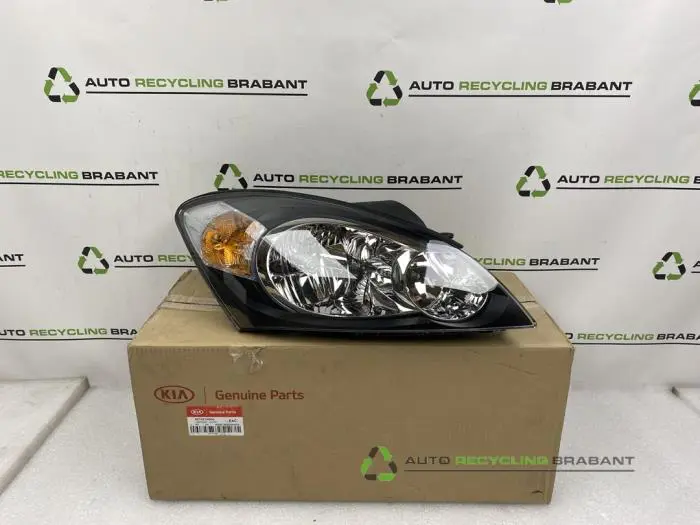 Koplamp rechts Kia Ceed
