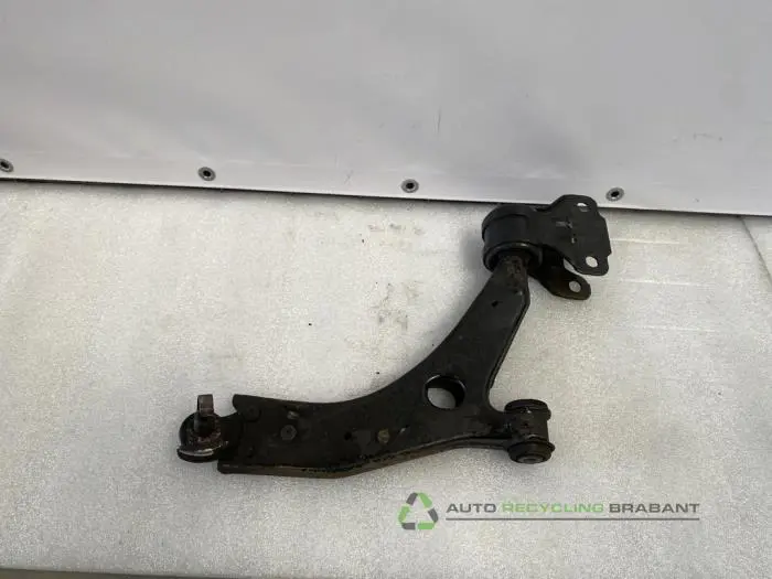 Draagarm rechts-voor Ford Focus