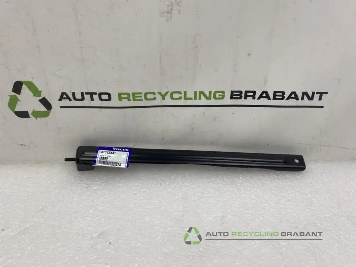 Steun (diversen) Volvo XC60