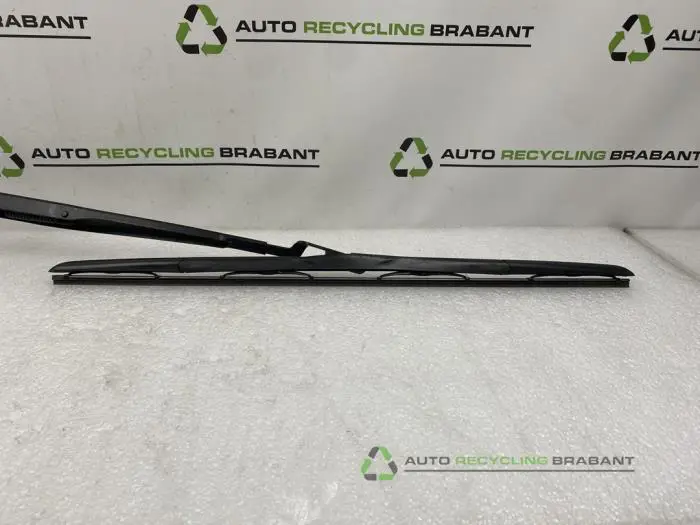 Ruitenwisserarm voor - 5029ea23-1273-4873-a48f-5fc2dd17cd88.jpg