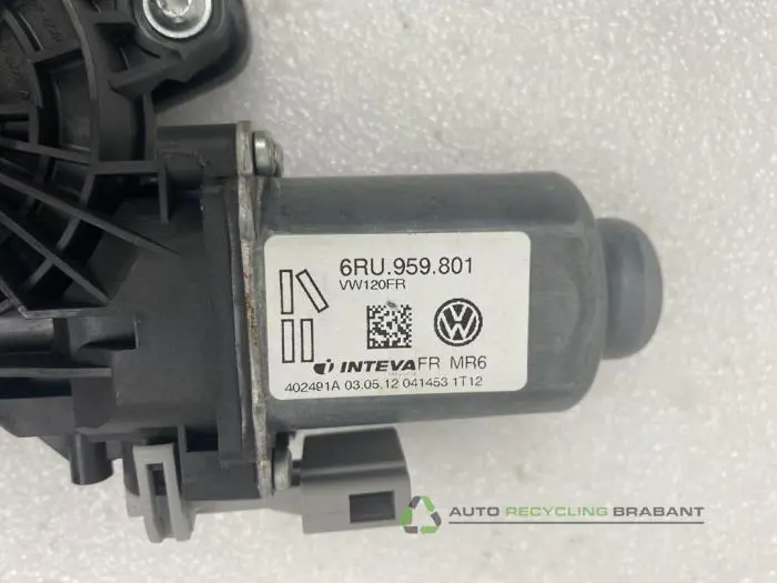 Window mechanism 4-door, front right - 2a31d869-8b67-438c-919d-d64db65c828f.jpg