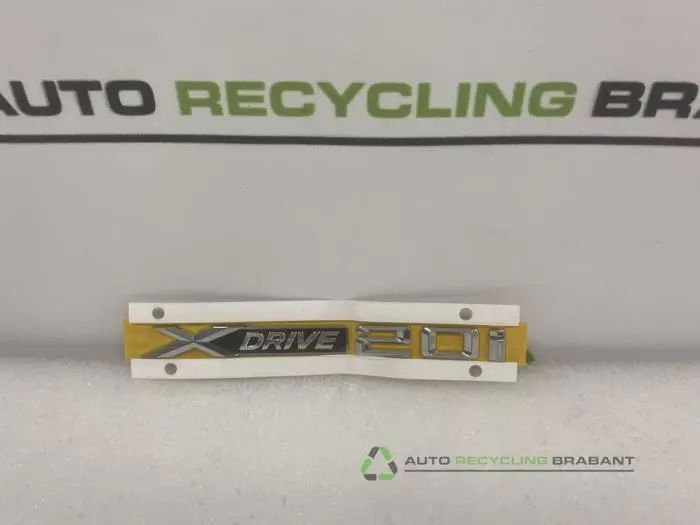 Emblem - 2fdfd2ee-6068-48e9-97e3-a43361550c15.jpg