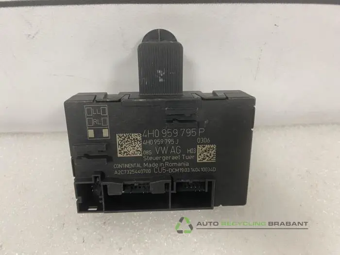 Centrale Deurvergrendelings Module - b6ccf1b4-ff07-4888-b698-cc278f03de0e.jpg