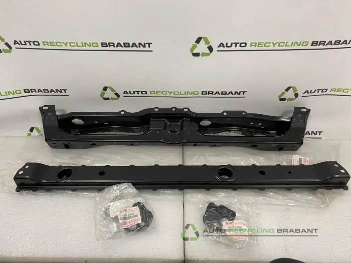 Frontpaneel Suzuki Ignis