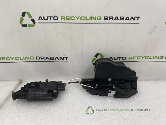 Deurslot Mechaniek 4Deurs links-achter BMW 5-Serie