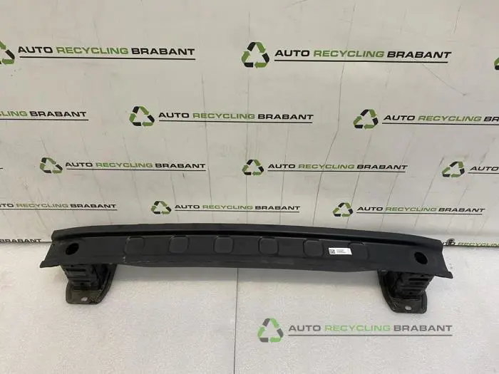 Chassisbalk achter Mercedes GLA