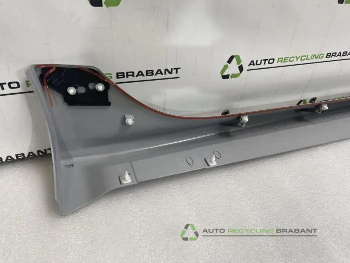 Dorpel links - 8deae5fd-a047-487c-aa6f-f512fe3b5067.jpg