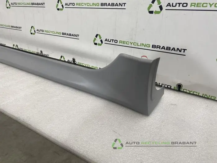 Dorpel links - 9953011f-de7e-49e3-97dd-529326f494a0.jpg