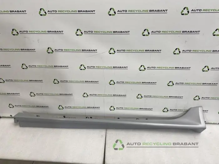 Dorpel links - 9dd61b2f-4127-481c-8210-38a69354bbe6.jpg