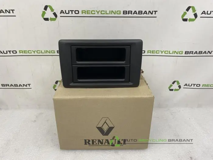 Radio omlijsting Dacia Sandero