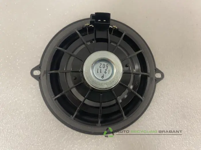 Luidspreker - 58093338-674f-490f-88f0-2559ee0d1486.jpg